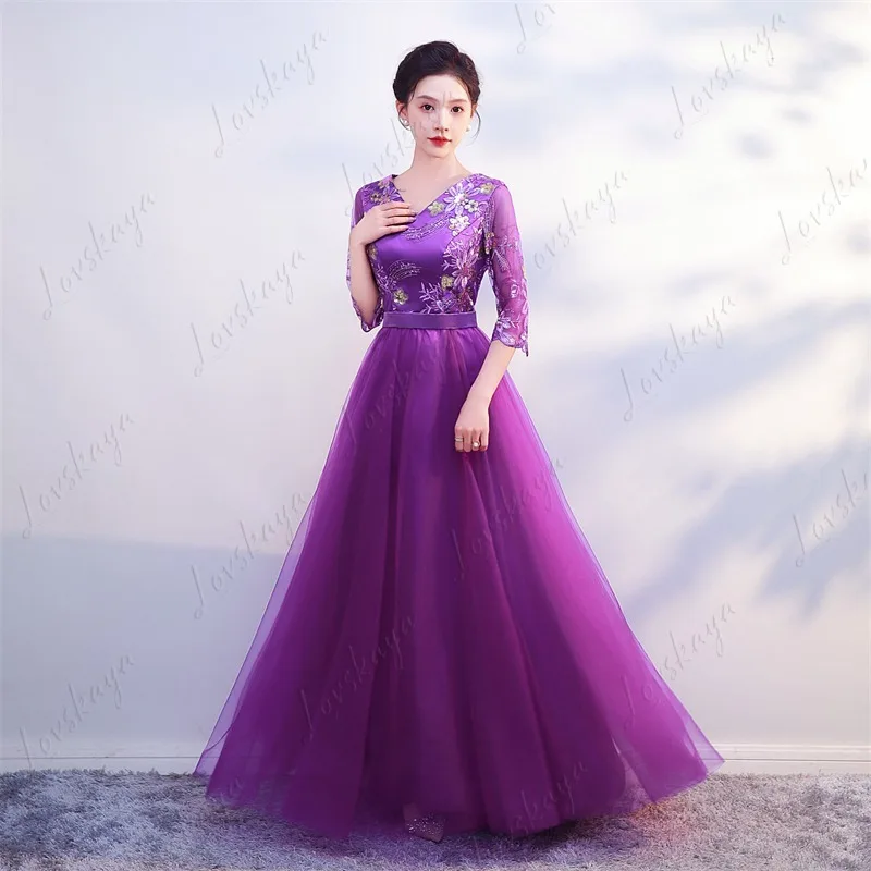 Вечернее платье Grand Chorus, длинный стиль, высококачественный элегантный облегающий кружевной наряд для выступлений на хор
Вечернее платье Grand Chorus, длинный стиль, высококачественный элегантный облегающий кружевной наряд для выступлений на хор