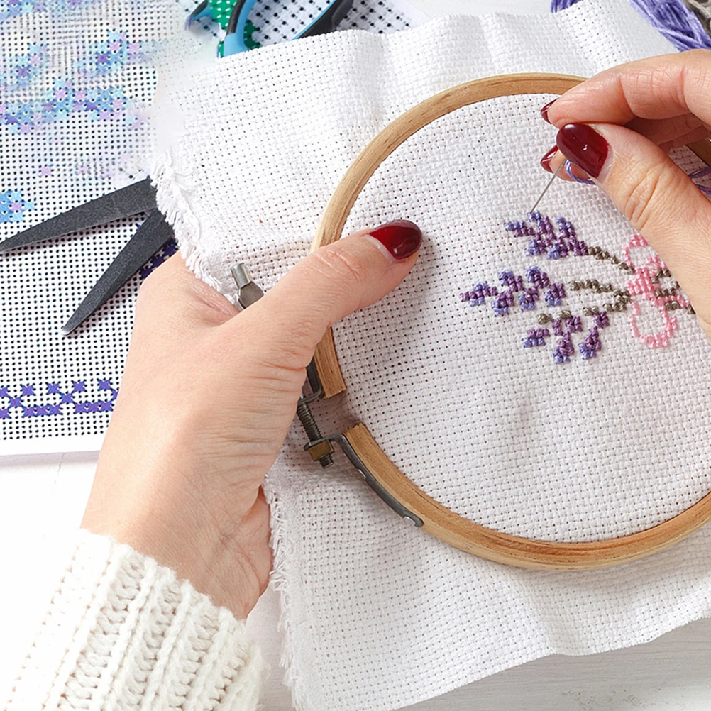 6pcs Embroidery Hoops Plastic Stitch Rings Smooth Surface Cross Craft Supplies Different Sizes Beginner Gifts
6pcs Embroidery Hoops Plastic Stitch Rings Smooth Surface Cross Craft Supplies Different Sizes Beginner Gifts