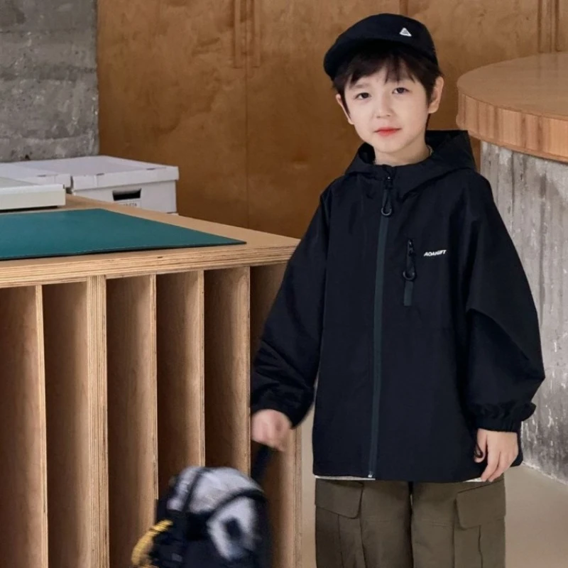 Boys' Outdoor Jacket 2025 Spring Autumn Kids Casual Hooded Zip-Up Jacket Stylish Waterproof Windproof
Boys' Outdoor Jacket 2025 Spring Autumn Kids Casual Hooded Zip-Up Jacket Stylish Waterproof Windproof