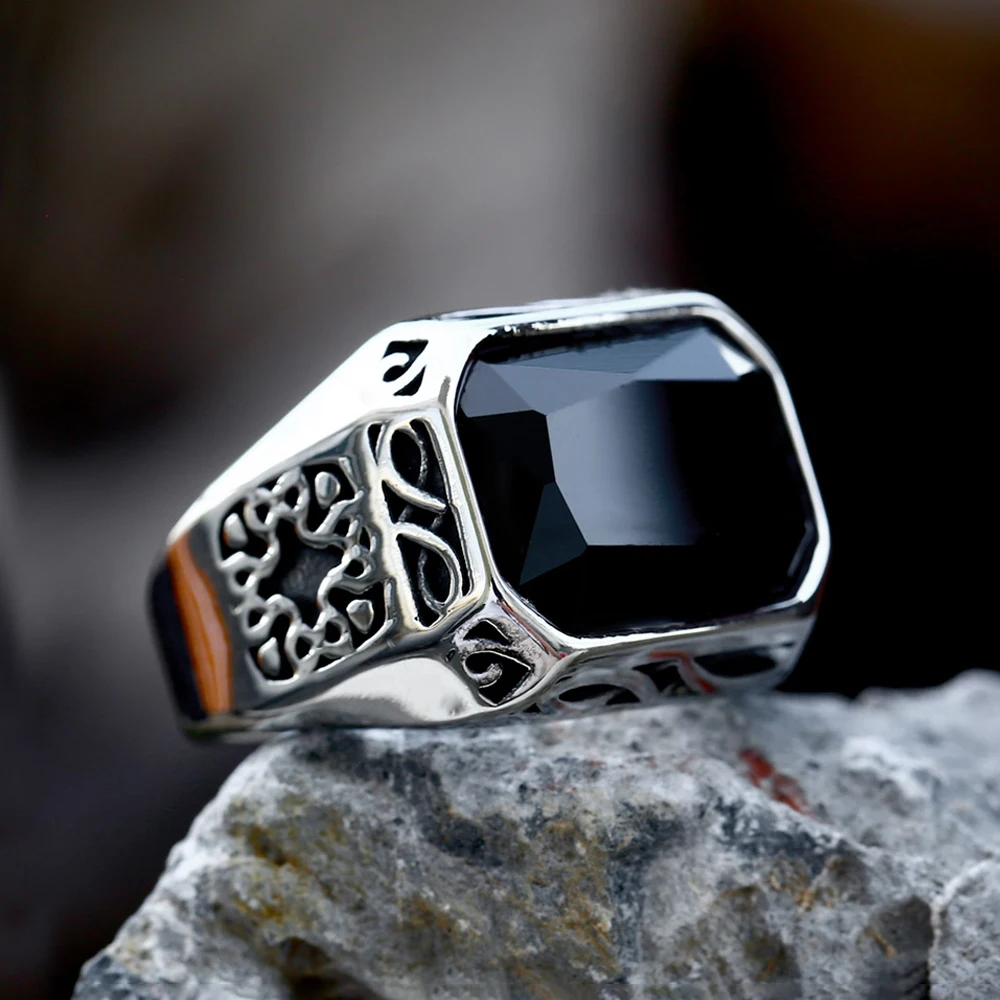 New Design Vintage Stainless Steel Rectangle Shape Black Stone Ring For Men Punk Cool Carved Rings Fashion Jewelry Dropshipping
New Design Vintage Stainless Steel Rectangle Shape Black Stone Ring For Men Punk Cool Carved Rings Fashion Jewelry Dropshipping