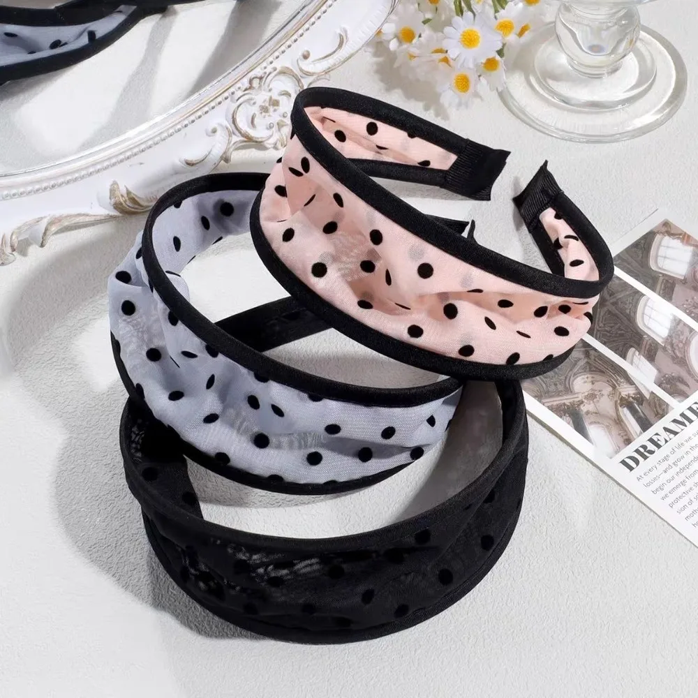 Mesh Polka Dot Headband Soft Fabric Comfort Non Slip Hair Hoop Breathable Sweet Style Sheer Wide Headwrap Casual Daily
Mesh Polka Dot Headband Soft Fabric Comfort Non Slip Hair Hoop Breathable Sweet Style Sheer Wide Headwrap Casual Daily