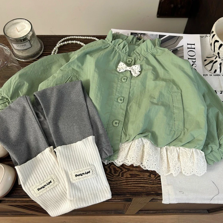 Girls Suit 2025 Autumn New Children's Clothing Korean Style Girl Baby Lantern Flower Bud Windbreaker Leggings Two Sets
Girls Suit 2025 Autumn New Children's Clothing Korean Style Girl Baby Lantern Flower Bud Windbreaker Leggings Two Sets