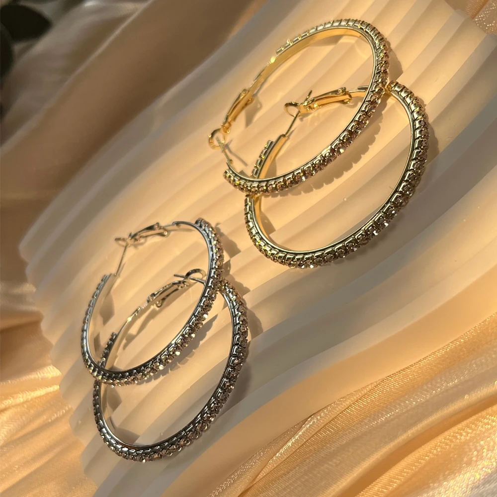 LByzHan 925 Sterling Silver Oversize Circle Hoop Earrings for Women Girl New Geometric Crystal Round Earring Party Jewelry Gift
LByzHan 925 Sterling Silver Oversize Circle Hoop Earrings for Women Girl New Geometric Crystal Round Earring Party Jewelry Gift