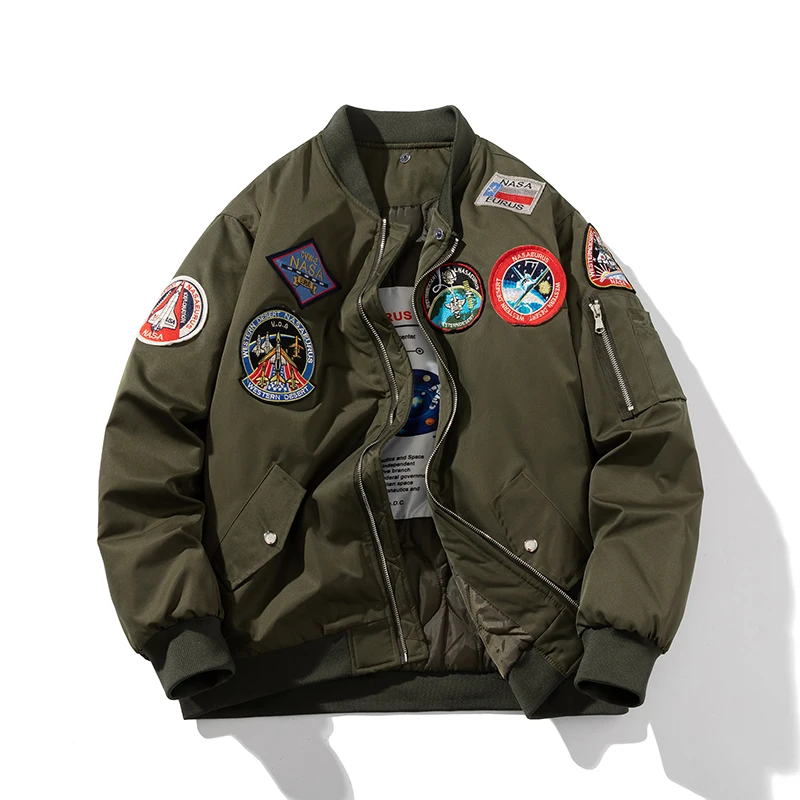 Осенне-зимняя винтажная куртка-бомбер, мужская куртка-пилот, мужская куртка в стиле милитари с надписью, американское утепленное пальто, парки с капюшоном, уличная одежда
Осенне-зимняя винтажная куртка-бомбер, мужская куртка-пилот, мужская куртка в стиле милитари с надписью, американское утепленное пальто, парки с капюшоном, уличная одежда