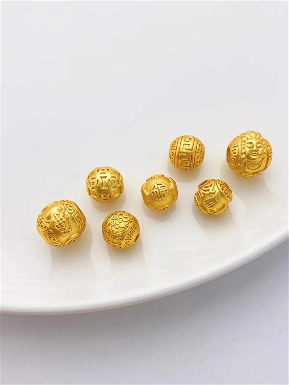 Vietnamese Sha Gold Coin Large Hole Separated Beads Scattered Beads DIY Hand Rope Woven Bracelet Necklace Material Accessories
Vietnamese Sha Gold Coin Large Hole Separated Beads Scattered Beads DIY Hand Rope Woven Bracelet Necklace Material Accessories