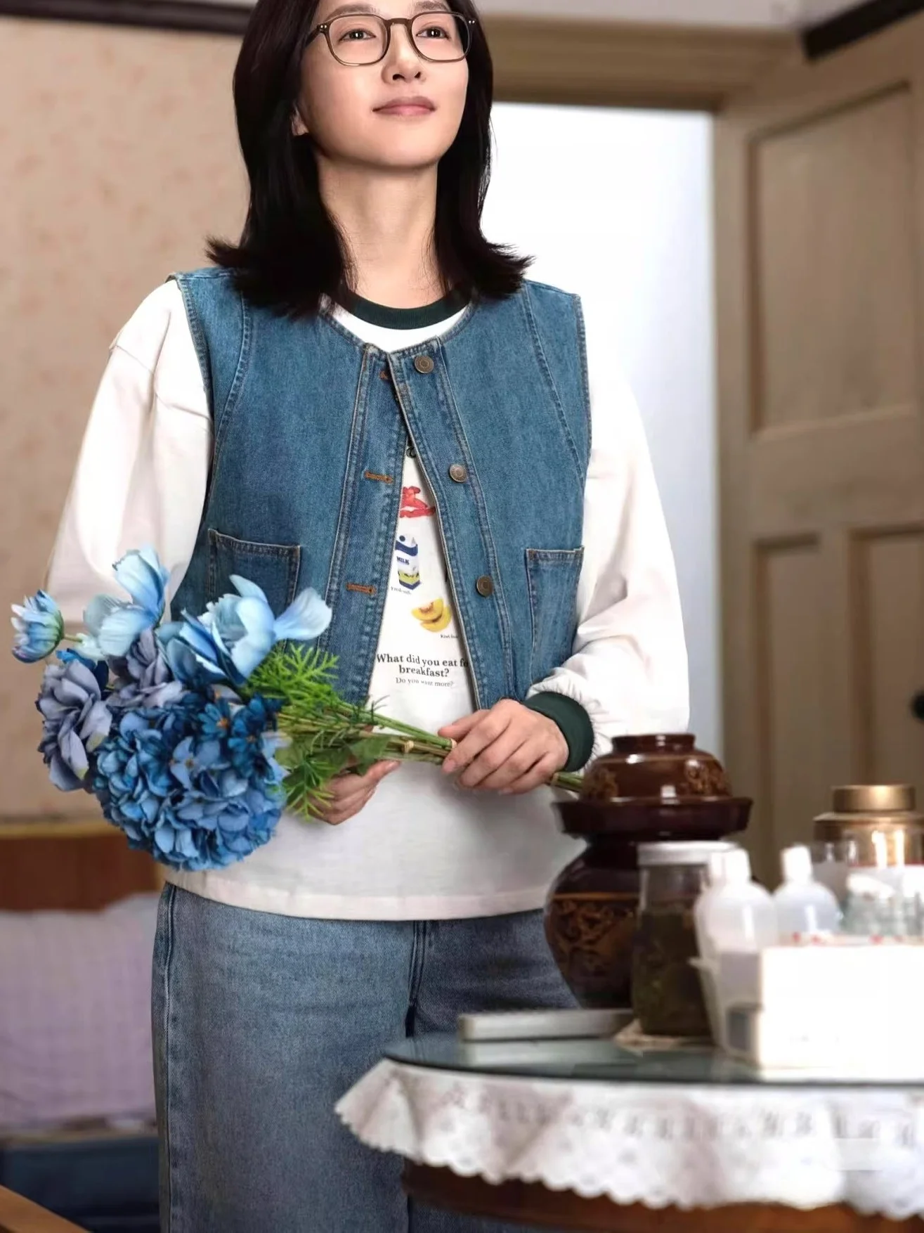 EXJR Jiang Shu Ying Spring Summer Short Denim Sleeveless Layering Women's Jacket Stylish Versatile Outerwear round Neck Singl...
EXJR Jiang Shu Ying Spring Summer Short Denim Sleeveless Layering Women's Jacket Stylish Versatile Outerwear round Neck Singl...
