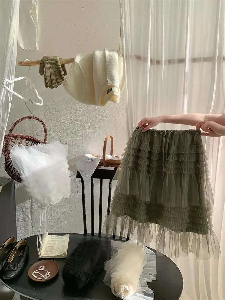 Новая женская юбка миди с высокой талией для похудения, весна 2026, многослойная, с кружевной отделкой, для офиса и повседневной носки
Новая женская юбка миди с высокой талией для похудения, весна 2026, многослойная, с кружевной отделкой, для офиса и повседневной носки