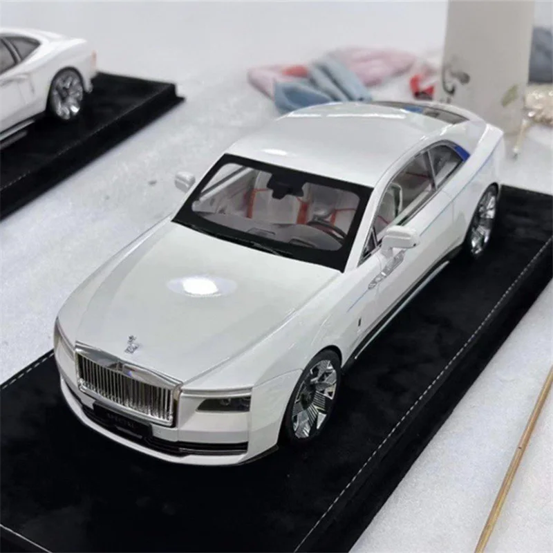1:24 Rolls Royce Spectre Alloy Luxy Модель автомобиля Литой под давлением Металлические игрушечные транспортные средства Модель автомобиля Звук и свет со звездным небом Топ Детский подарок 
1:24 Rolls Royce Spectre Alloy Luxy Модель автомобиля Литой под давлением Металлические игрушечные транспортные средства Модель автомобиля Звук и свет со звездным небом Топ Детский подарок
