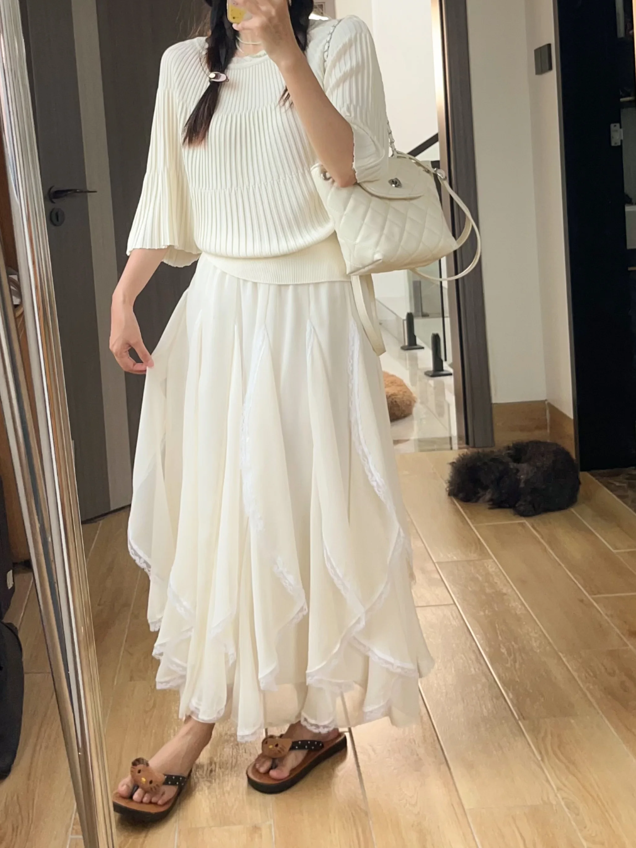 Heavyweight Tailoring Asymmetrical Lace Petal Hem Sheer Chiffon Midi Skirt Women High Waist A-Line Casual Skirt Polyester Fiber
Heavyweight Tailoring Asymmetrical Lace Petal Hem Sheer Chiffon Midi Skirt Women High Waist A-Line Casual Skirt Polyester Fiber