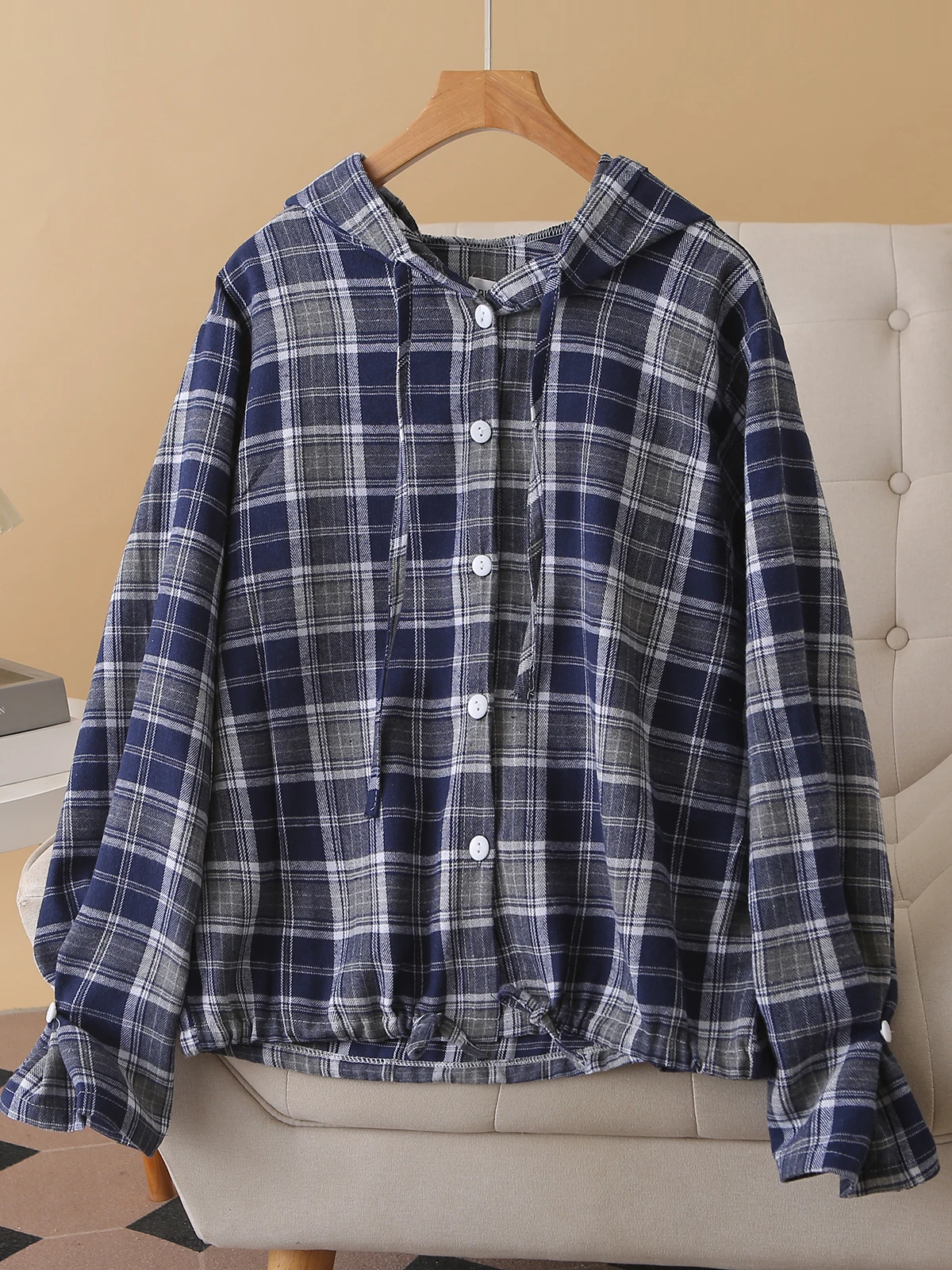 Autumn New plus Size Loose Slimming Plaid Hooded Long Sleeve Shirt Jacket Women Design Sense Top Korean Style Loose Fit...
Autumn New plus Size Loose Slimming Plaid Hooded Long Sleeve Shirt Jacket Women Design Sense Top Korean Style Loose Fit...