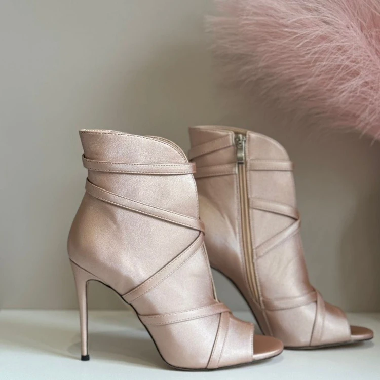Pink Satin Peep Toe High Heels Ankle Boots Crisscross Straps Elegant Women Summer Boots for Dailywear Plus Size Custom Color
Pink Satin Peep Toe High Heels Ankle Boots Crisscross Straps Elegant Women Summer Boots for Dailywear Plus Size Custom Color