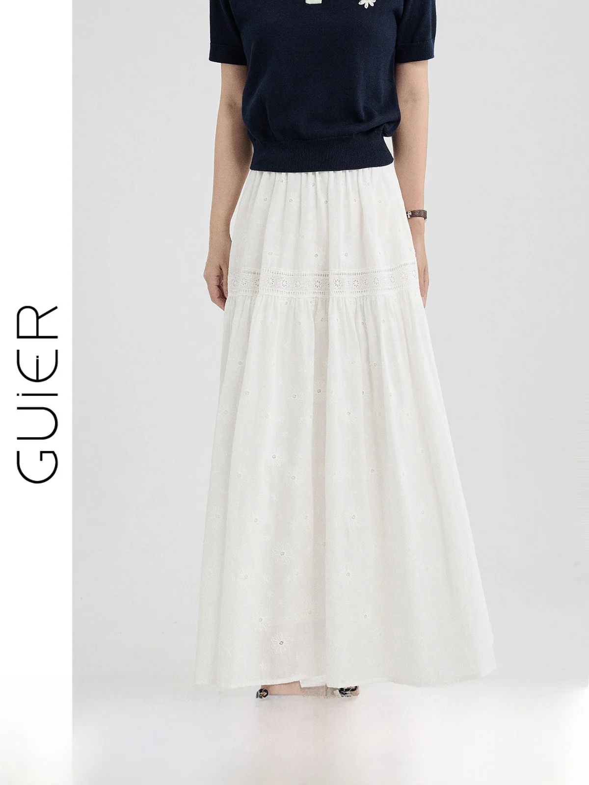 Guier Embroidered Hollow out A-Line Midi Skirt High Waist Women's White Skirt Summer 2026 New Style Elegant Loose Fit Elastic...
Guier Embroidered Hollow out A-Line Midi Skirt High Waist Women's White Skirt Summer 2026 New Style Elegant Loose Fit Elastic...