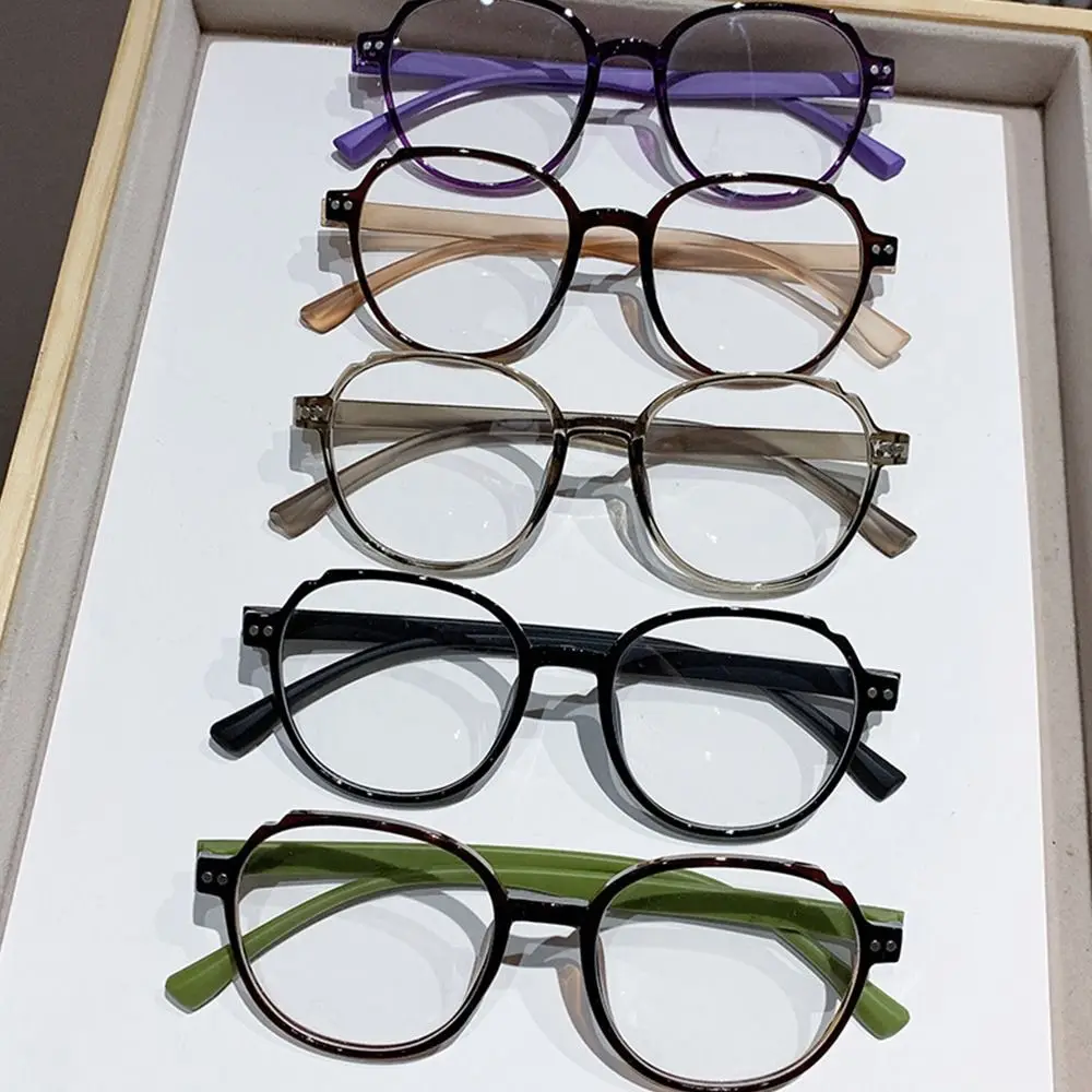 Ultra Light Reading Glasses Green Frame Round Frame Presbyopia Glasses HD Lens Plus Diopters Anti Blue Light Glasses Daily Wear
Ultra Light Reading Glasses Green Frame Round Frame Presbyopia Glasses HD Lens Plus Diopters Anti Blue Light Glasses Daily Wear
