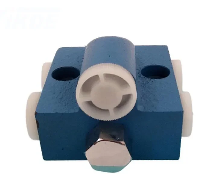 Приложный клапан PVF-40 может быть в грузовиках, таких как сочетание сбора уроков, погрузчиков и тракторов.
Приложный клапан PVF-40 может быть в грузовиках, таких как сочетание сбора уроков, погрузчиков и тракторов.