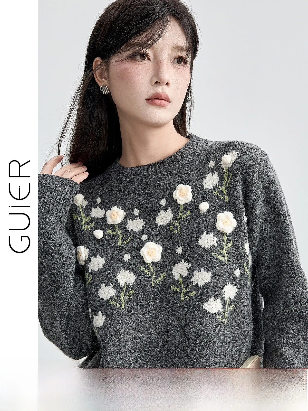 Guier Women's Knitted Sweater Autumn Winter 2025 New Vintage Floral 3D High End Knitwear Casual round Ne Long Sve Top
Guier Women's Knitted Sweater Autumn Winter 2025 New Vintage Floral 3D High End Knitwear Casual round Ne Long Sve Top