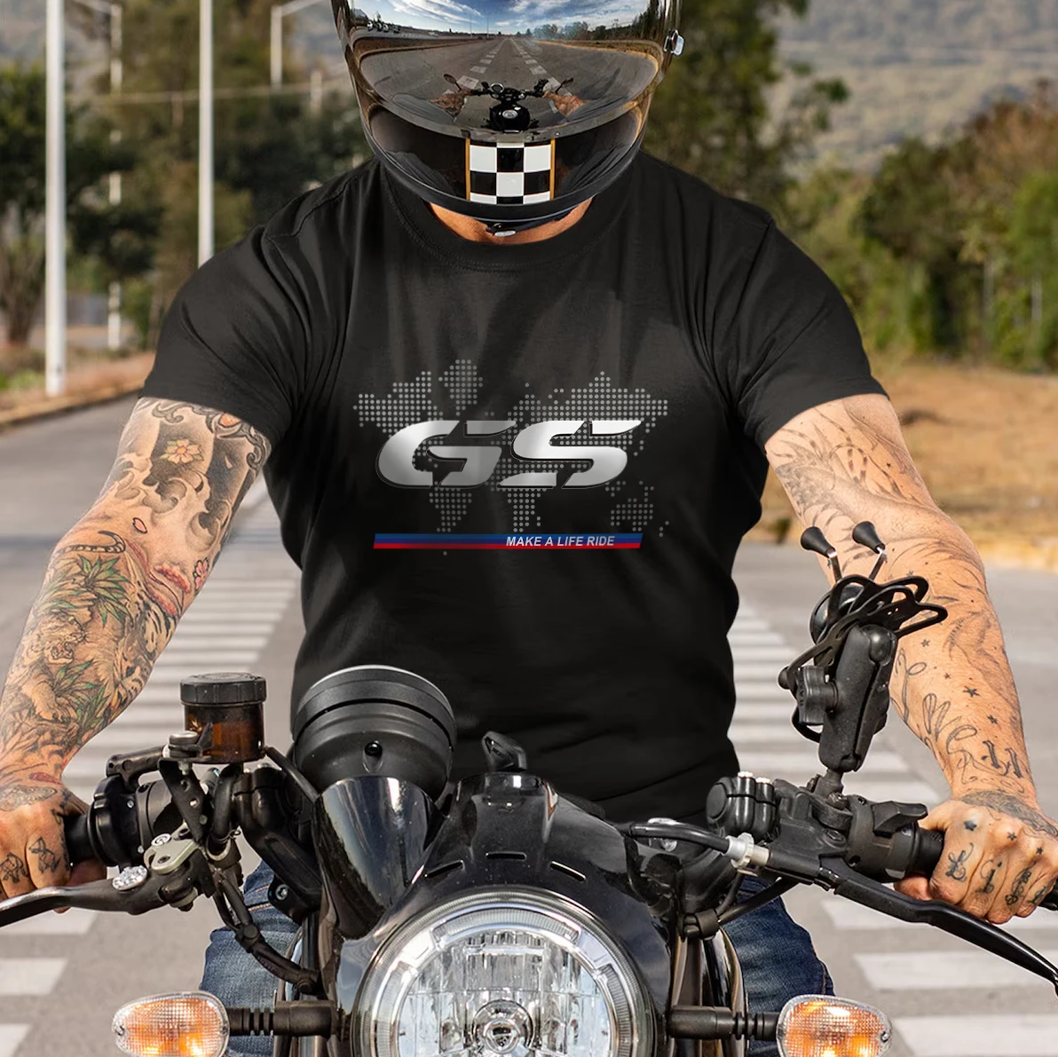 2025 Moto Gs Style Cotton Men Women Shirt Summer Luxury Brand Print Streetwear Vintage Oversized Quick-dry Tee Motorcycle
2025 Moto Gs Style Cotton Men Women Shirt Summer Luxury Brand Print Streetwear Vintage Oversized Quick-dry Tee Motorcycle
