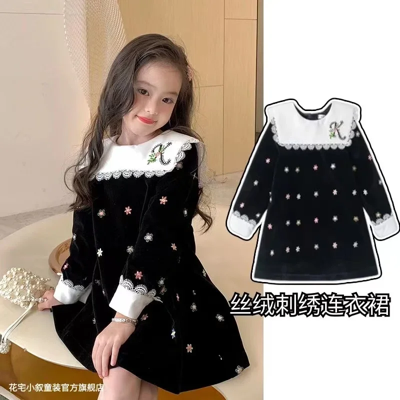 Autumn Long Sleeved Dress With Children's Autumn And Winter Doll Collar Girls Dress Velvet Black And White 2025 New Embroidered
Autumn Long Sleeved Dress With Children's Autumn And Winter Doll Collar Girls Dress Velvet Black And White 2025 New Embroidered