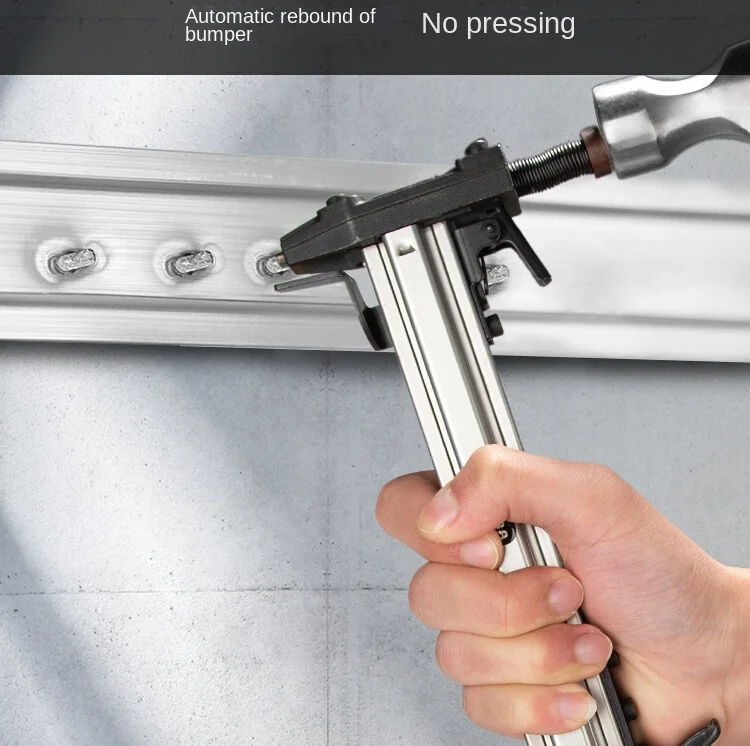 Manual nail gun, steel nail gun ST18, specialized for cement wall carpentry
Manual nail gun, steel nail gun ST18, specialized for cement wall carpentry