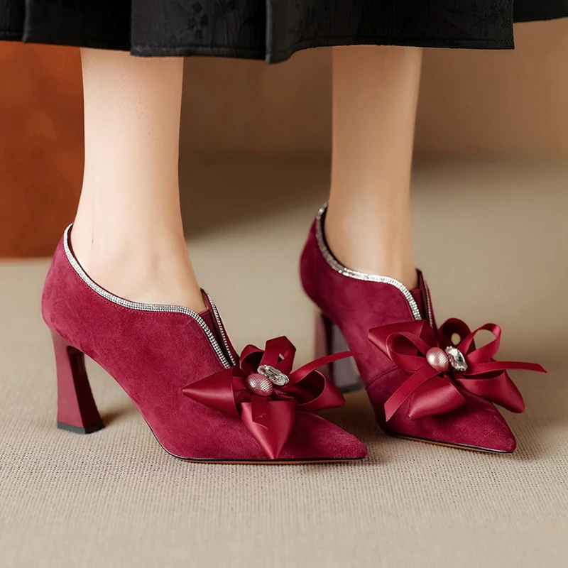 Women's new spring and autumn genuine leather sheep suede rhinestone bow high heels pointed deep mouth fashion single shoes
Women's new spring and autumn genuine leather sheep suede rhinestone bow high heels pointed deep mouth fashion single shoes