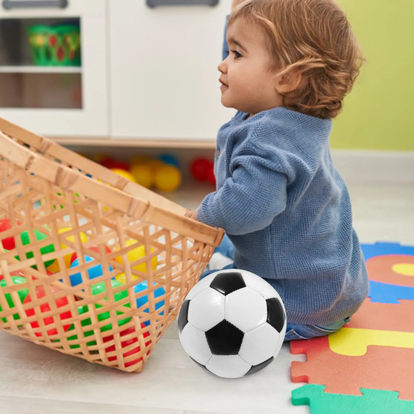 Professional Training Football for Match Practice Wear Resistant Soccer Ball DIY Drawing Signature Educational Play Outdoor
Professional Training Football for Match Practice Wear Resistant Soccer Ball DIY Drawing Signature Educational Play Outdoor