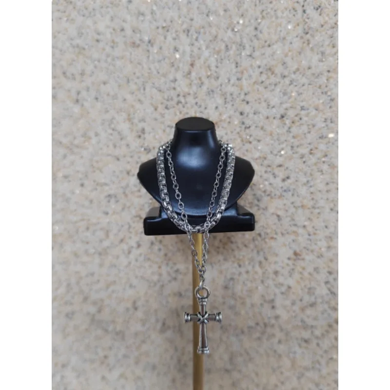 Нужен 15-дневное время процесса, новые игрушки ручной работы, кольца, ожерелье, аксессуары с кристаллами и бриллиантами для ваших кукол Boy kem масштаба 1/6 BBMOD31
Нужен 15-дневное время процесса, новые игрушки ручной работы, кольца, ожерелье, аксессуары с кристаллами и бриллиантами для ваших кукол Boy kem масштаба 1/6 BBMOD31