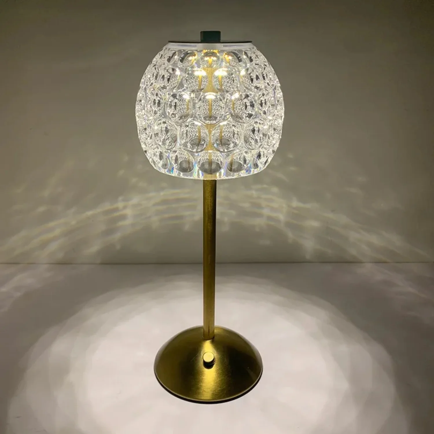 Retro Simple Small Night Light Nordic Creative Dimmable Bedside Lamp Living Room Restaurant Study Room Luxury Desktop Decor Lamp
Retro Simple Small Night Light Nordic Creative Dimmable Bedside Lamp Living Room Restaurant Study Room Luxury Desktop Decor Lamp