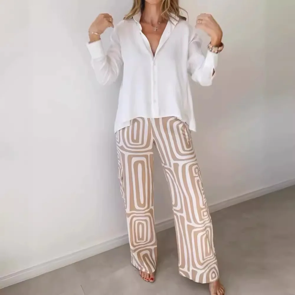 Casual Set Fashion Solid Color Long Sleeve Collar Shirt Elastic Waist Printed Pants Two Piece Set
Casual Set Fashion Solid Color Long Sleeve Collar Shirt Elastic Waist Printed Pants Two Piece Set