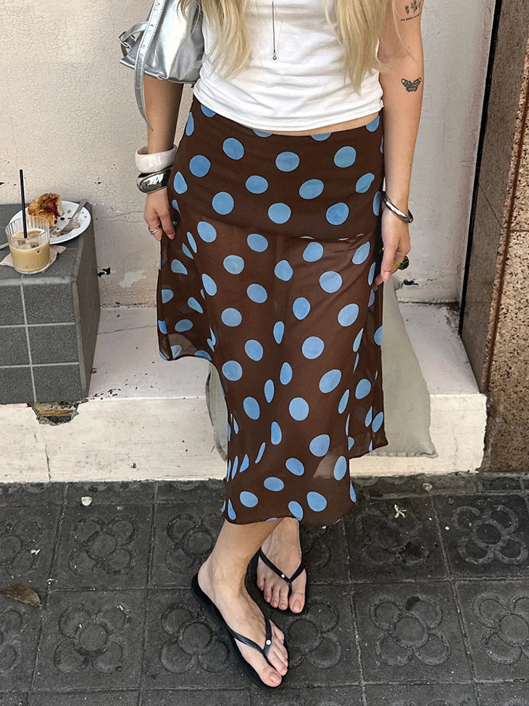 Irregular Polka Dot Mesh Skirt Women's Halter Neck Skirt Summer 2025 Seasonal Fashion Chiffon Skirts Chinese Origin
Irregular Polka Dot Mesh Skirt Women's Halter Neck Skirt Summer 2025 Seasonal Fashion Chiffon Skirts Chinese Origin