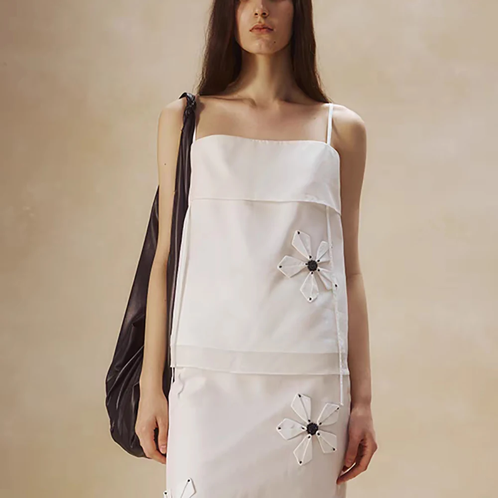 Cotton Women Vest Y2k Handmade Flower Decoration Organza Temperament Elegant Commuter Camisole Top Can Match Skirt 2024 Fall New
Cotton Women Vest Y2k Handmade Flower Decoration Organza Temperament Elegant Commuter Camisole Top Can Match Skirt 2024 Fall New