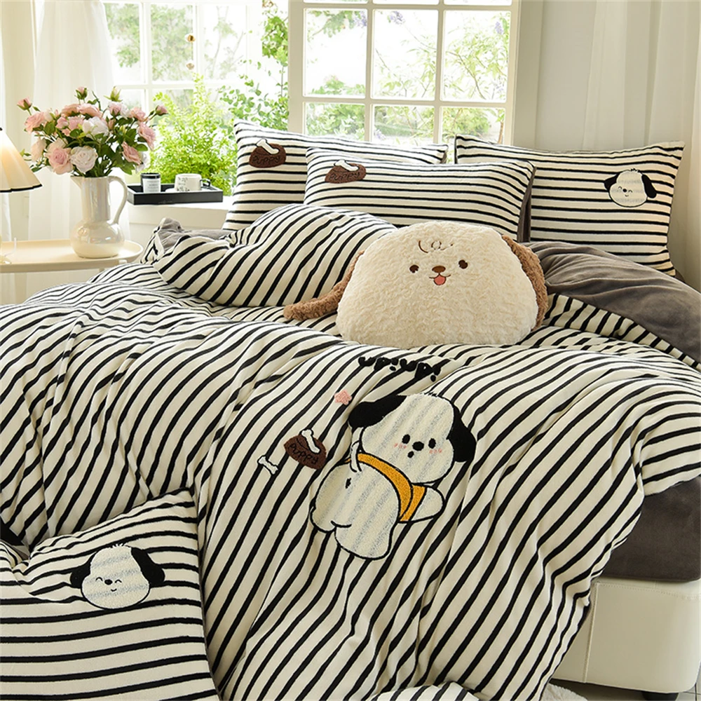 Cartoon Milk Velvet Bedding Set Embroidered Thickened Winter Warm Four Piece Sets Home Bedroom Decor Soft Quilt Cover Bed Sheet
Cartoon Milk Velvet Bedding Set Embroidered Thickened Winter Warm Four Piece Sets Home Bedroom Decor Soft Quilt Cover Bed Sheet