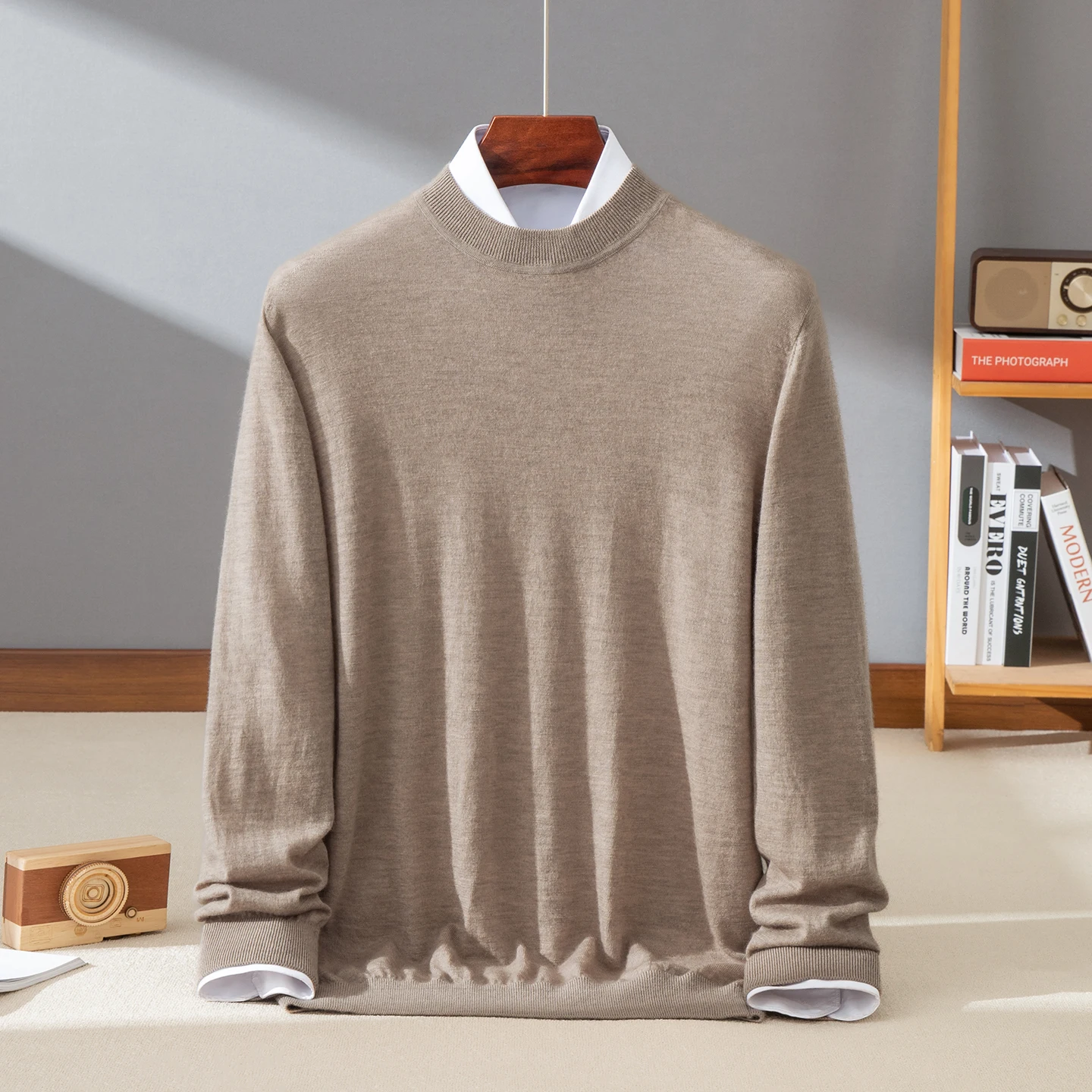 High quality 100% spun cashmere men's pullover 18 needle knitted thin sweater luxury Pull Mock neck Jumper loose Tops base
High quality 100% spun cashmere men's pullover 18 needle knitted thin sweater luxury Pull Mock neck Jumper loose Tops base