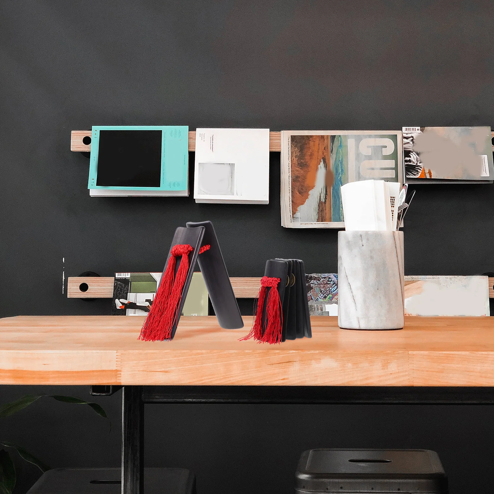 1Set Traditional Allegros with Box Beautiful Crafted Bamboo Clappers Handheld Castanets for Stage Use Handmade Chinese Music
1Set Traditional Allegros with Box Beautiful Crafted Bamboo Clappers Handheld Castanets for Stage Use Handmade Chinese Music