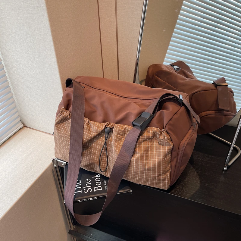 Oxford Plaid Large Capacity Travel Tote Sewing Casual Portable Ladies Bags 2025 Hot Sale Summer Commuting Women's Handbags
Oxford Plaid Large Capacity Travel Tote Sewing Casual Portable Ladies Bags 2025 Hot Sale Summer Commuting Women's Handbags