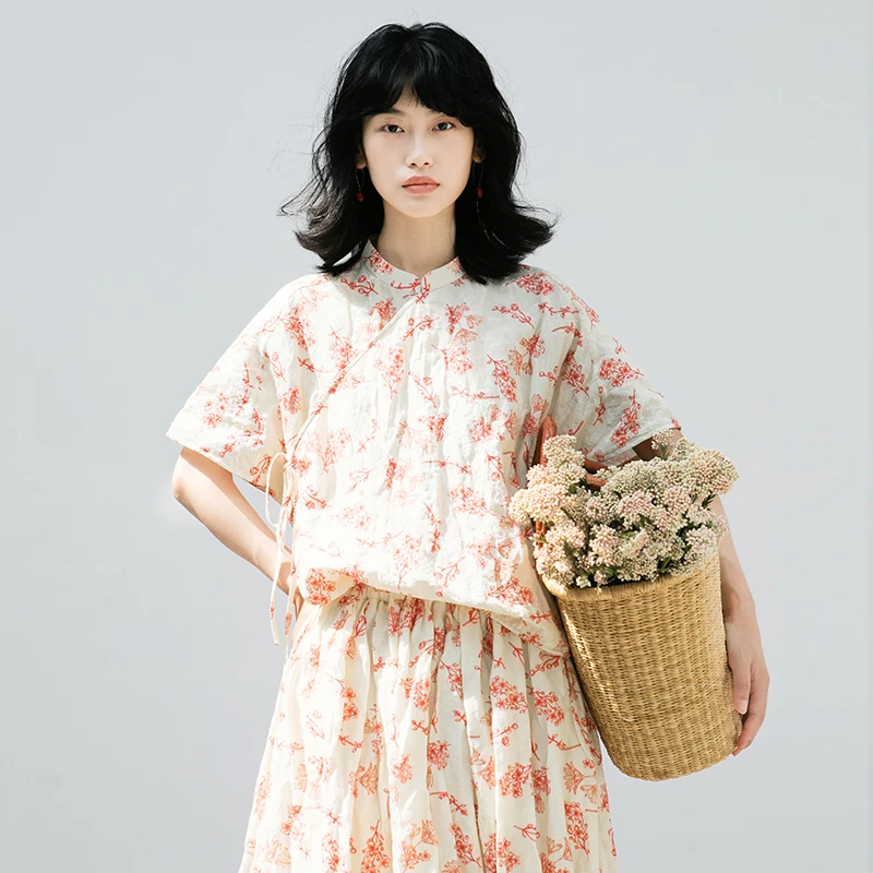 Новая коллекция: Женская летняя блузка свободного кроя из смесового хлопка и шелка с принтом, длинным рукавом и воротником-стойкой, комфортная
Новая коллекция: Женская летняя блузка свободного кроя из смесового хлопка и шелка с принтом, длинным рукавом и воротником-стойкой, комфортная