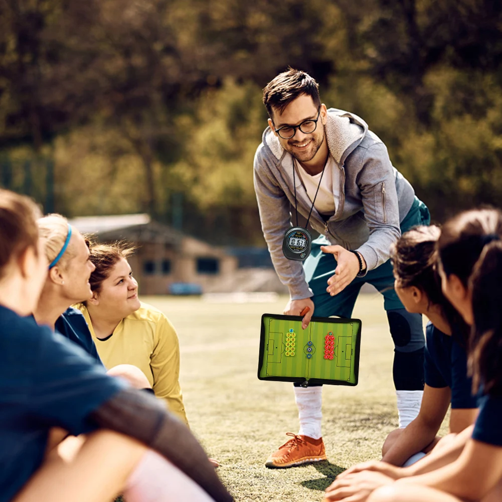 Складная магнитная тактическая доска, футбольная тренерская доска с таймером, свисток, папка для футбольной тактики, буфер обмена для футбольных тренеров
Складная магнитная тактическая доска, футбольная тренерская доска с таймером, свисток, папка для футбольной тактики, буфер обмена для футбольных тренеров