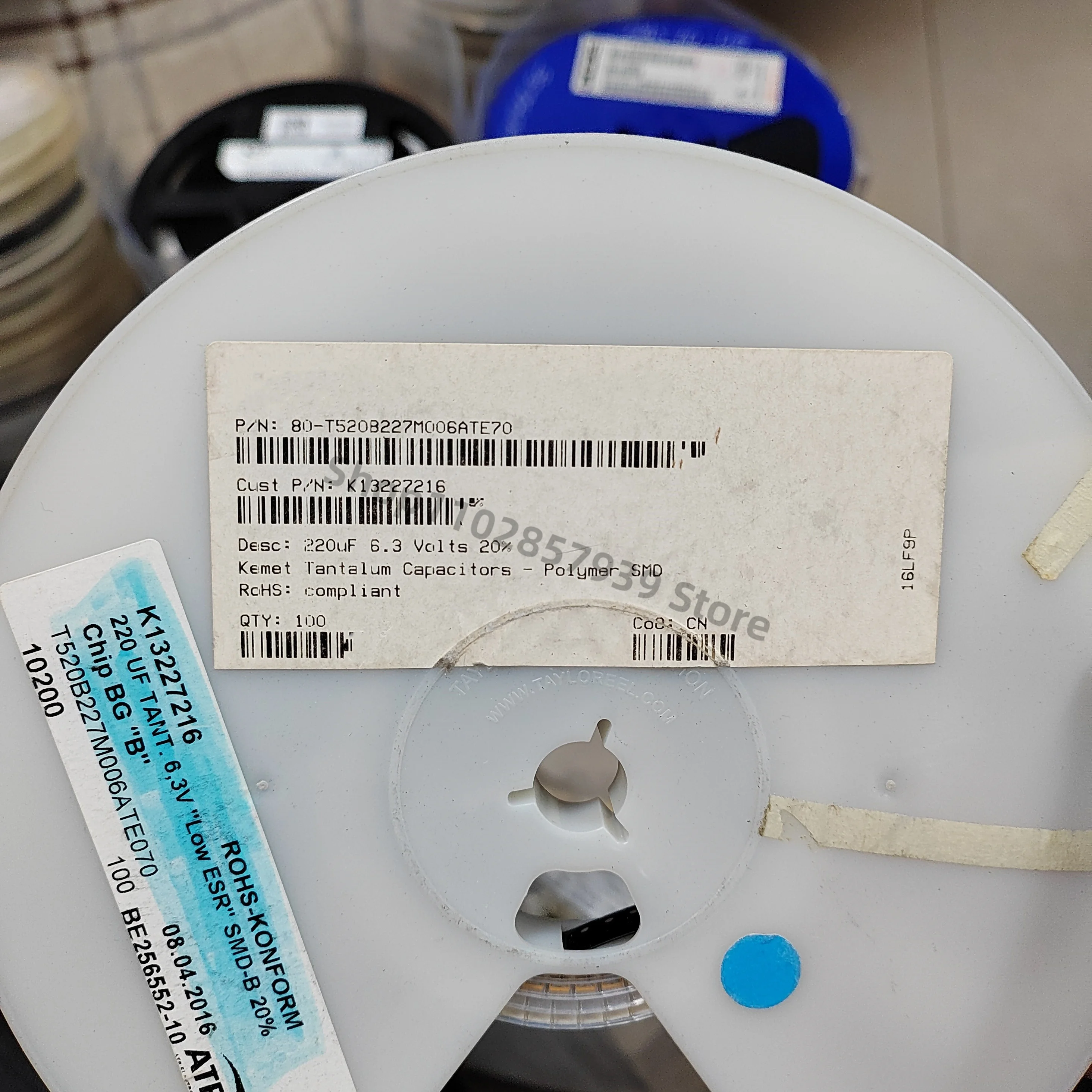 T520B227M006ATE070 SMD 100% Новинка оригинальная бесплатная доставка 100 шт./партия
T520B227M006ATE070 SMD 100% Новинка оригинальная бесплатная доставка 100 шт./партия