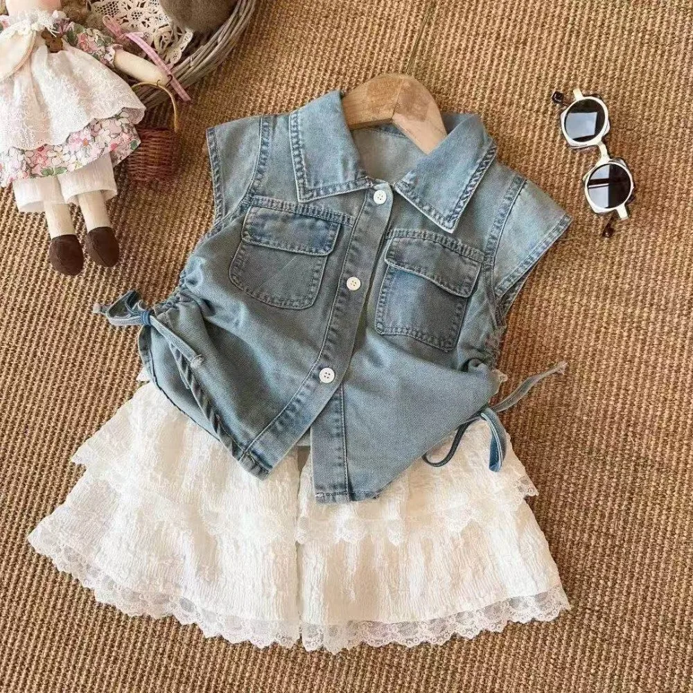 2026 Summer Korean Girls Denim Outfit, Sleeveless Top & Lace Skirt 2Pcs Fashion Set for 100-140cm
2026 Summer Korean Girls Denim Outfit, Sleeveless Top & Lace Skirt 2Pcs Fashion Set for 100-140cm