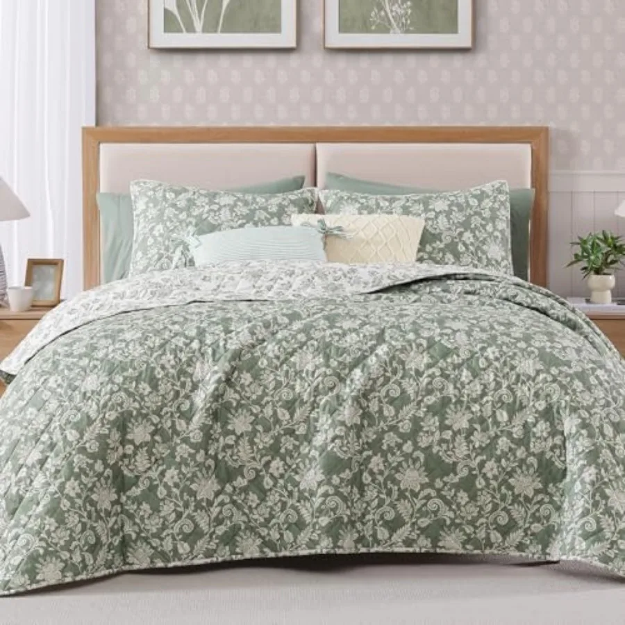 Quilt Set Size Floral Quilt Sets Reversible Bedspread Lightweight and Breathable for All Seasons Soft Quilted Bedspread with 2
Quilt Set Size Floral Quilt Sets Reversible Bedspread Lightweight and Breathable for All Seasons Soft Quilted Bedspread with 2