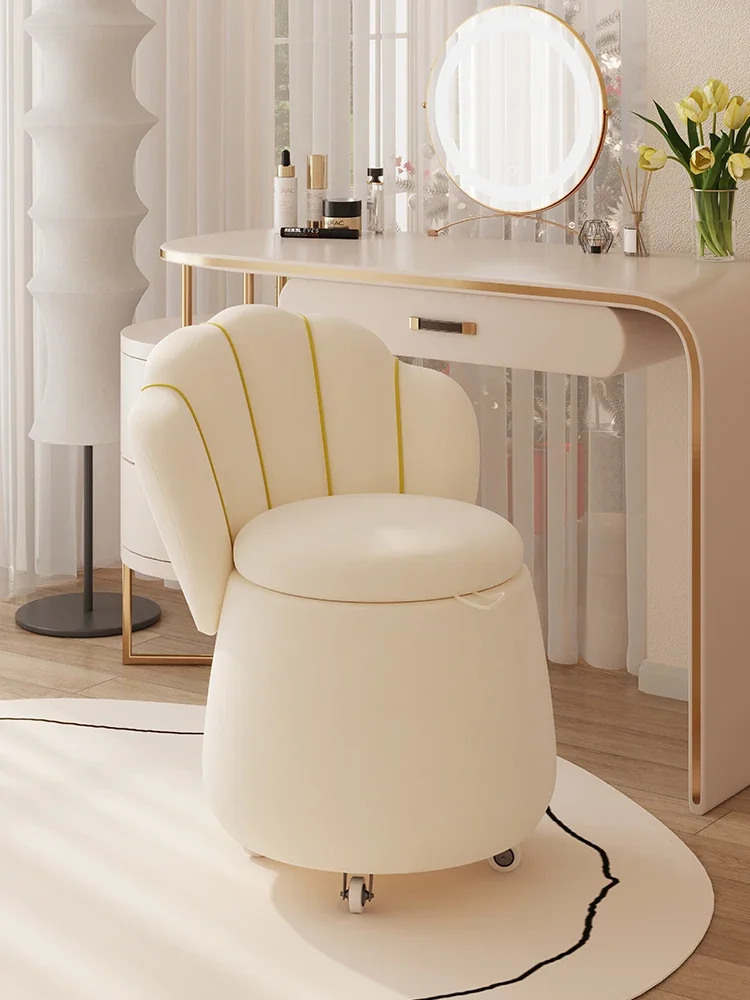 Dressing table chair, internet red makeup chair, minimalist girl bedroom, photo storage, flower petals
Dressing table chair, internet red makeup chair, minimalist girl bedroom, photo storage, flower petals