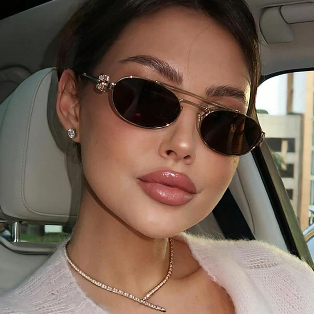 Fashion Punk Double Beam Sunglasses Women Men Retro Brand Designer Small Frame Sun Glasses Female Trendy Sunshade Eyewear UV400
Fashion Punk Double Beam Sunglasses Women Men Retro Brand Designer Small Frame Sun Glasses Female Trendy Sunshade Eyewear UV400