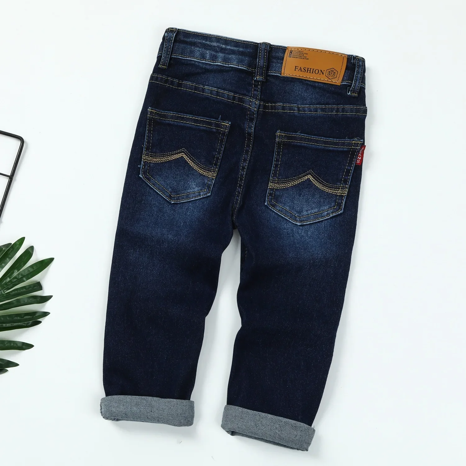 Boys' Jeans 2024 Spring and Autumn New Fashionable Elastic Pants Children's Wear Boys' Loose Thin Long Pants
Boys' Jeans 2024 Spring and Autumn New Fashionable Elastic Pants Children's Wear Boys' Loose Thin Long Pants