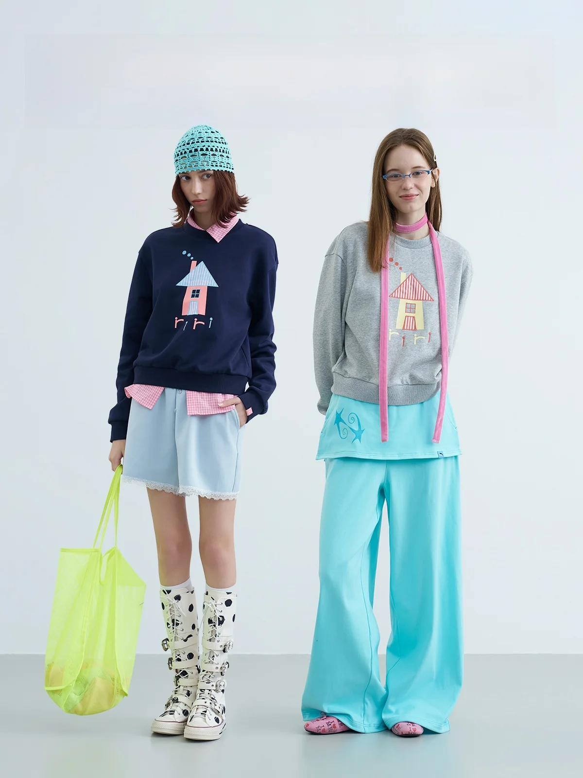 Riverstone plus Fun Cartoon Printed Slim Fit Hoodie Women's round Ne Sweatirt Casual Comfortable Breathable Spring Autumn
Riverstone plus Fun Cartoon Printed Slim Fit Hoodie Women's round Ne Sweatirt Casual Comfortable Breathable Spring Autumn