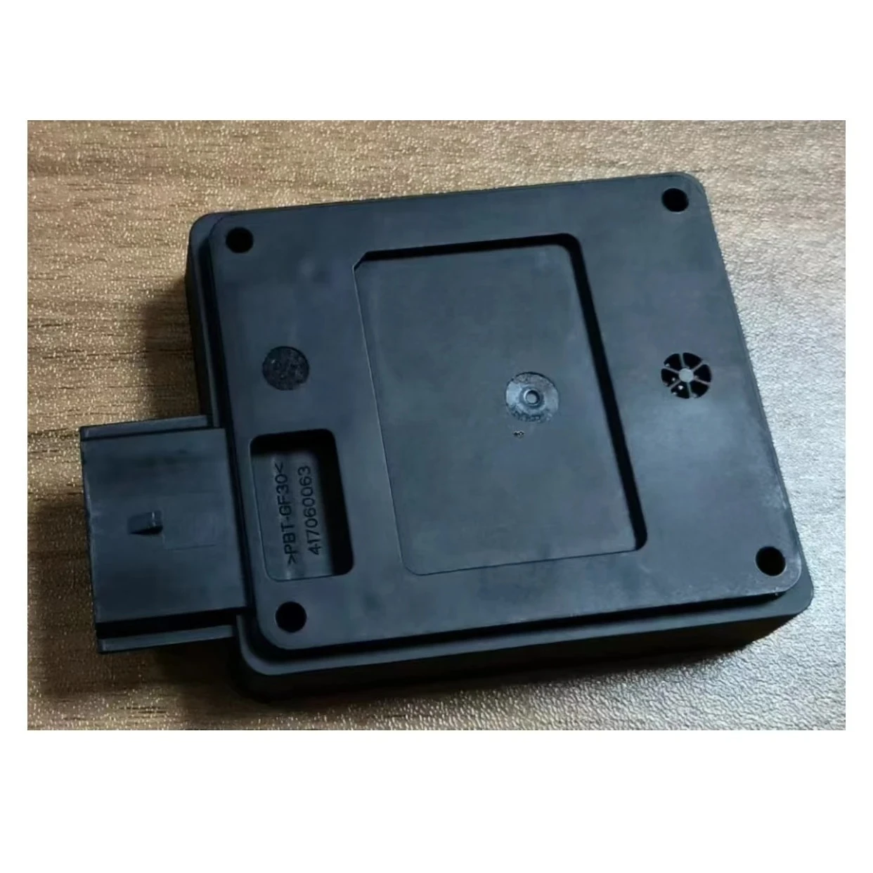 Manufacturer 77GHz long distance 3D radar mmWave sensor 260m for automatic driving, intelligent transportation
Manufacturer 77GHz long distance 3D radar mmWave sensor 260m for automatic driving, intelligent transportation