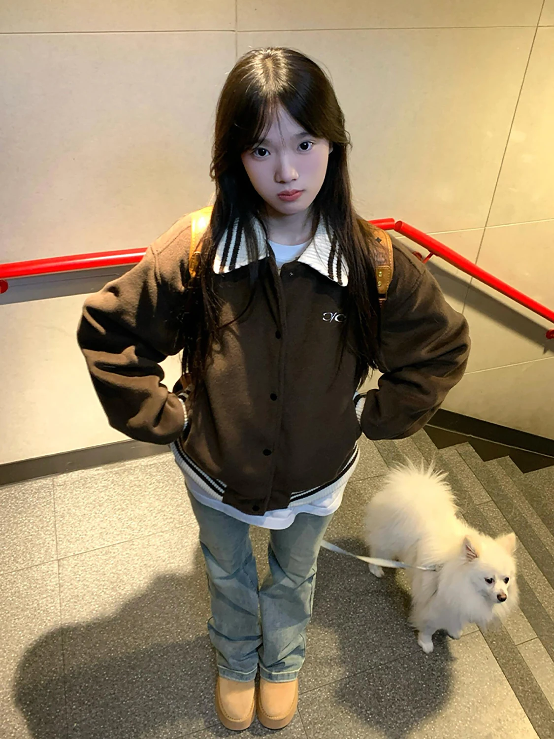 Бейсбольная куртка в стиле ретро в американском стиле, женская осенне-зимняя куртка с вышитым буквенным воротником, свободный крой, модный топ, женское пальто
Бейсбольная куртка в стиле ретро в американском стиле, женская осенне-зимняя куртка с вышитым буквенным воротником, свободный крой, модный топ, женское пальто