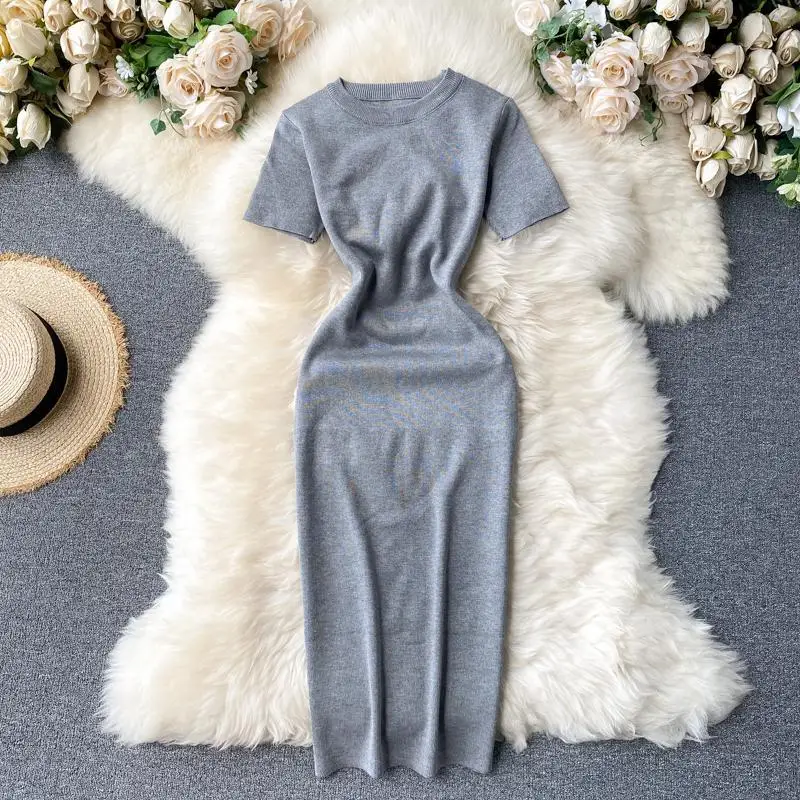 Knitted Short Sleeve Dress Simple Monochromatic Temperament Round Neck Slim Fit Wrap Hip Dress Korean Edition Summer 2023 New
Knitted Short Sleeve Dress Simple Monochromatic Temperament Round Neck Slim Fit Wrap Hip Dress Korean Edition Summer 2023 New