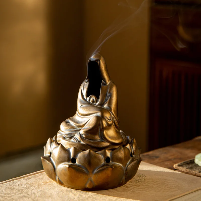 Ceramic for Home Use, Indoor Coil Incense Burner, Porcelain with Gold Plated Iron Glaze, Sandalwood and Agarwood 
Ceramic for Home Use, Indoor Coil Incense Burner, Porcelain with Gold Plated Iron Glaze, Sandalwood and Agarwood