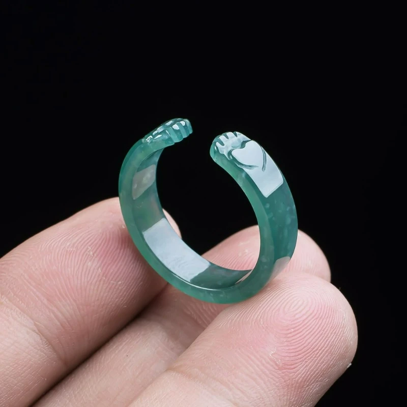 Natural Emerald Blue Water Cat's Claw Ring Fashionable Charming and Personalized Boutique Accessory for Women Gift
Natural Emerald Blue Water Cat's Claw Ring Fashionable Charming and Personalized Boutique Accessory for Women Gift