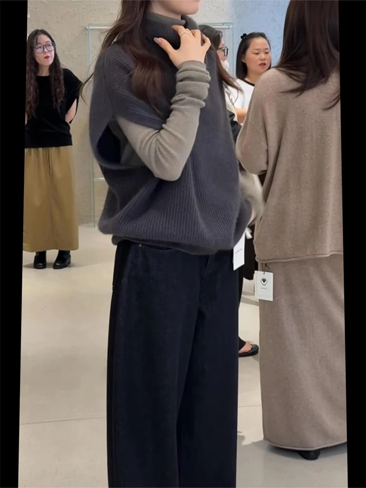 Retro Half High Collar Sleeveless Knitted Vest Top Women's Autumn Winter New Wide Leg Pants Three Piece Set Casual Fashion
Retro Half High Collar Sleeveless Knitted Vest Top Women's Autumn Winter New Wide Leg Pants Three Piece Set Casual Fashion