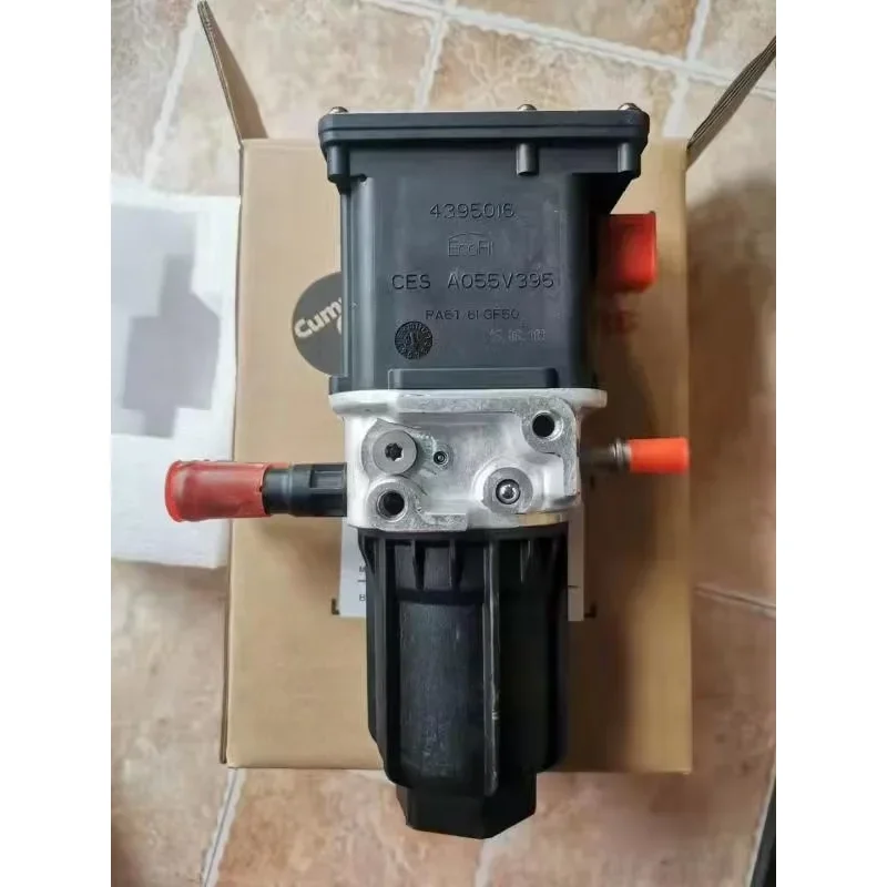 New 100% Genuine Adblue Dosing Pump SCR 4395016 A055V395 Urea Pump for Europe Truck - Replacement Part
New 100% Genuine Adblue Dosing Pump SCR 4395016 A055V395 Urea Pump for Europe Truck - Replacement Part