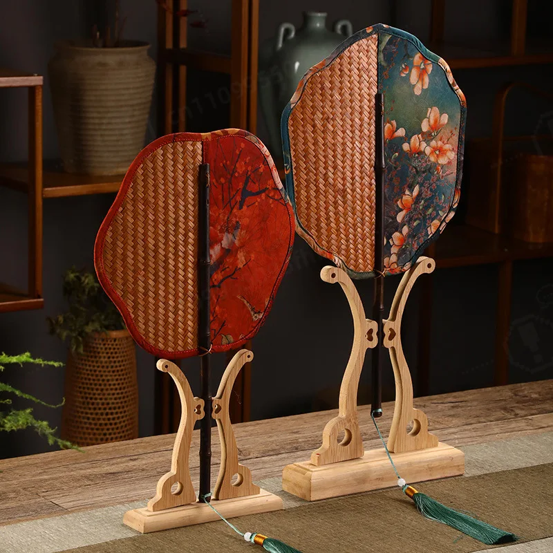 Handwoven Bamboo Chinese Round Fan, Vintage Lacquer Hand Fan for Summer Cooling, Traditional Chinese Style Gift
Handwoven Bamboo Chinese Round Fan, Vintage Lacquer Hand Fan for Summer Cooling, Traditional Chinese Style Gift